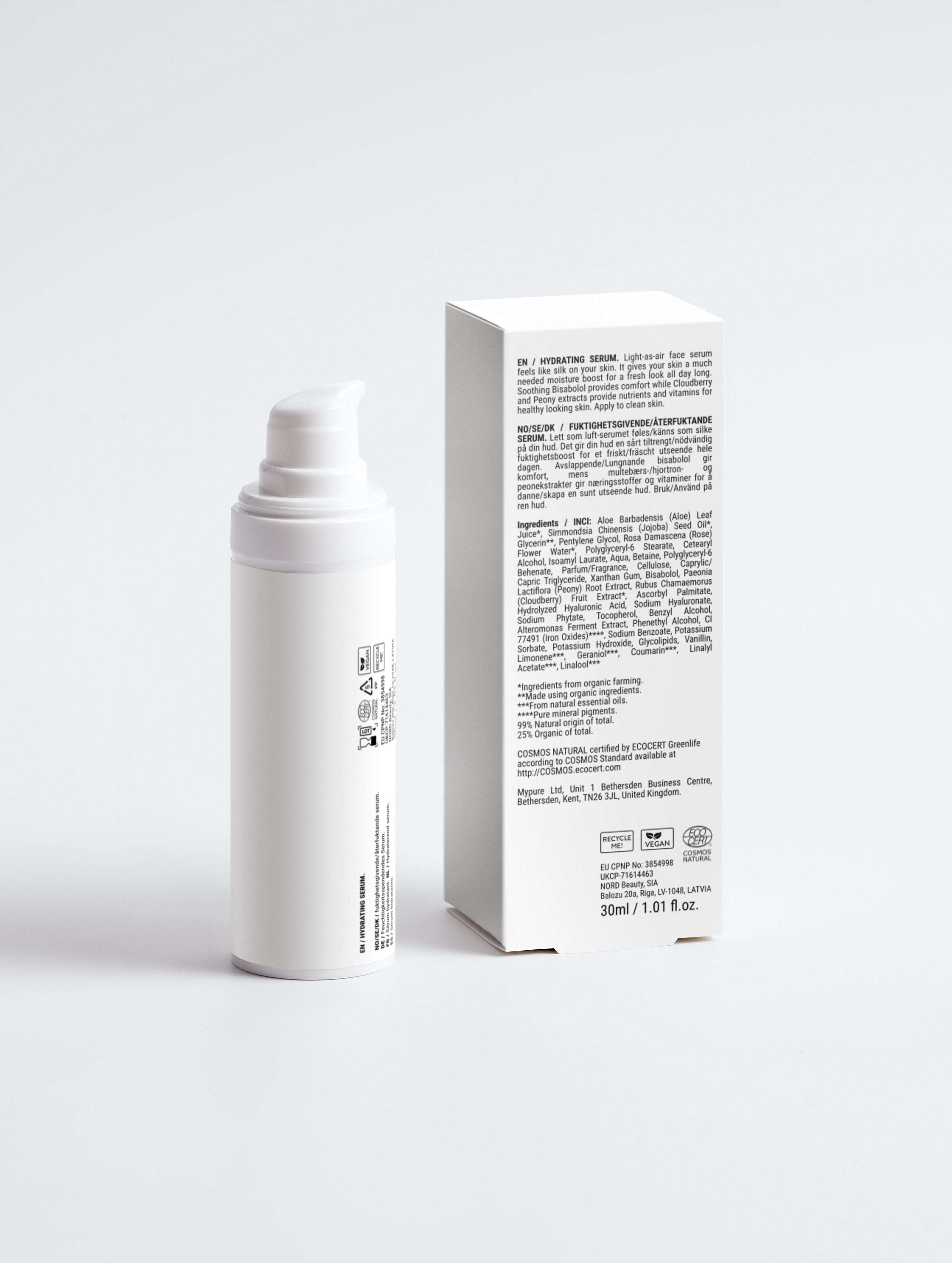 Hyaluron serum en huidverzorgingsset in witte verpakking